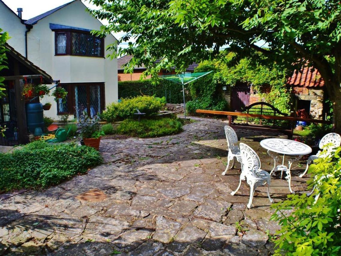 Church Villa B & B Chesterfield Exterior foto